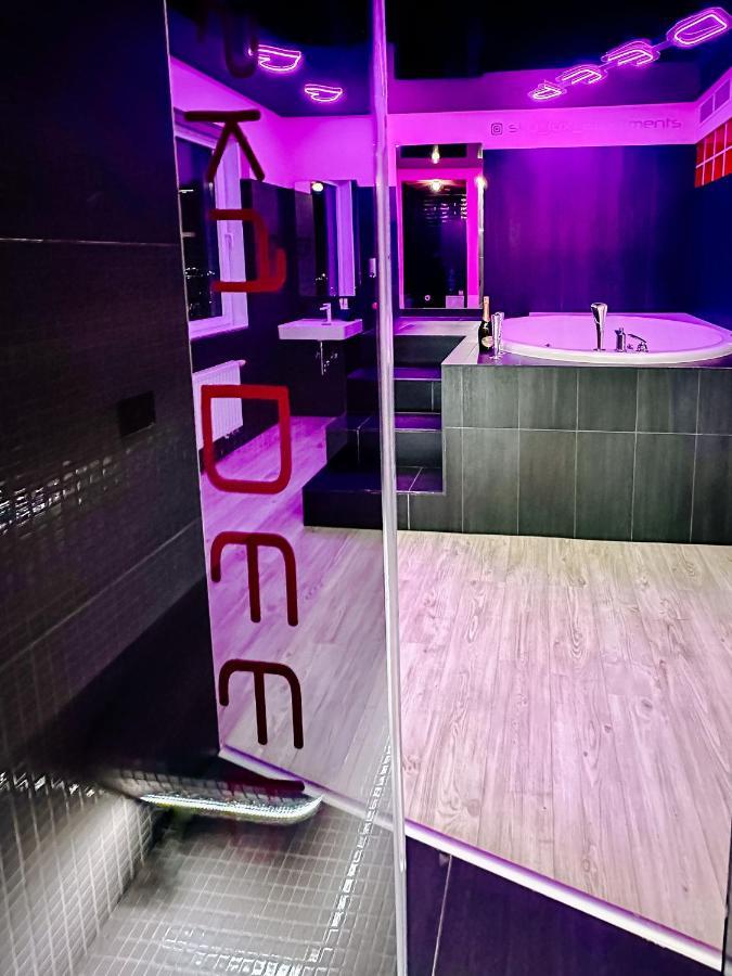 Apartamento Sky Deep Jacuzzi 30 Floor Klaipėda Exterior foto
