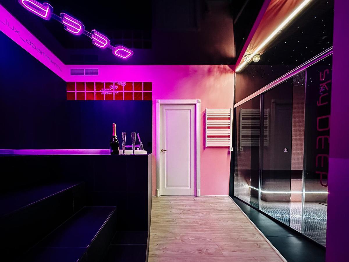 Apartamento Sky Deep Jacuzzi 30 Floor Klaipėda Exterior foto