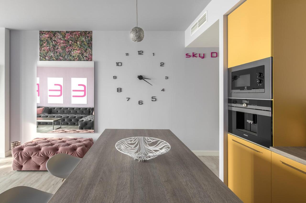 Apartamento Sky Deep Jacuzzi 30 Floor Klaipėda Exterior foto