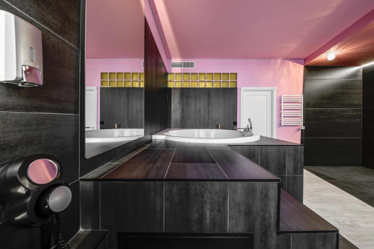 Apartamento Sky Deep Jacuzzi 30 Floor Klaipėda Exterior foto