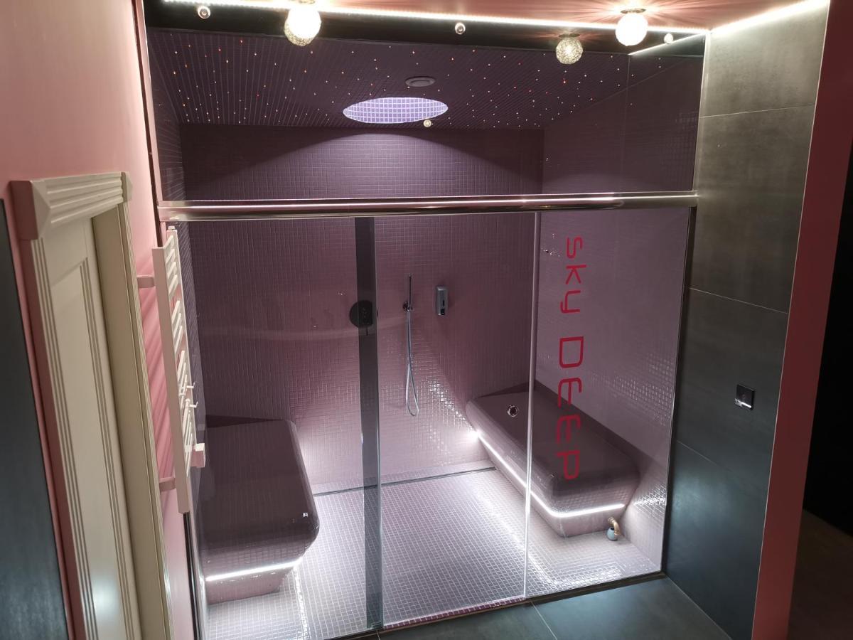 Apartamento Sky Deep Jacuzzi 30 Floor Klaipėda Exterior foto
